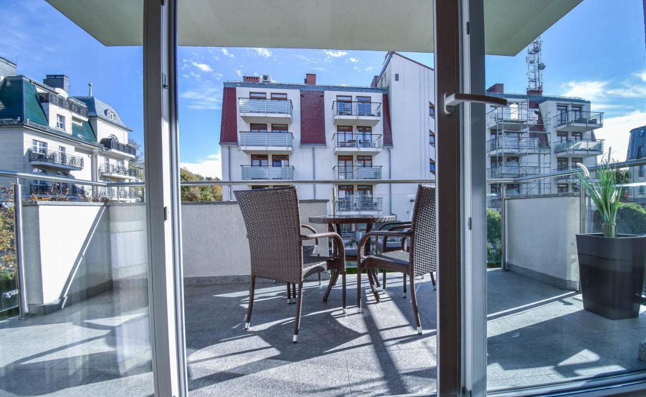 Świnoujście Apartamenty Na Wyspie - Stella Baltic - Parking מראה חיצוני תמונה