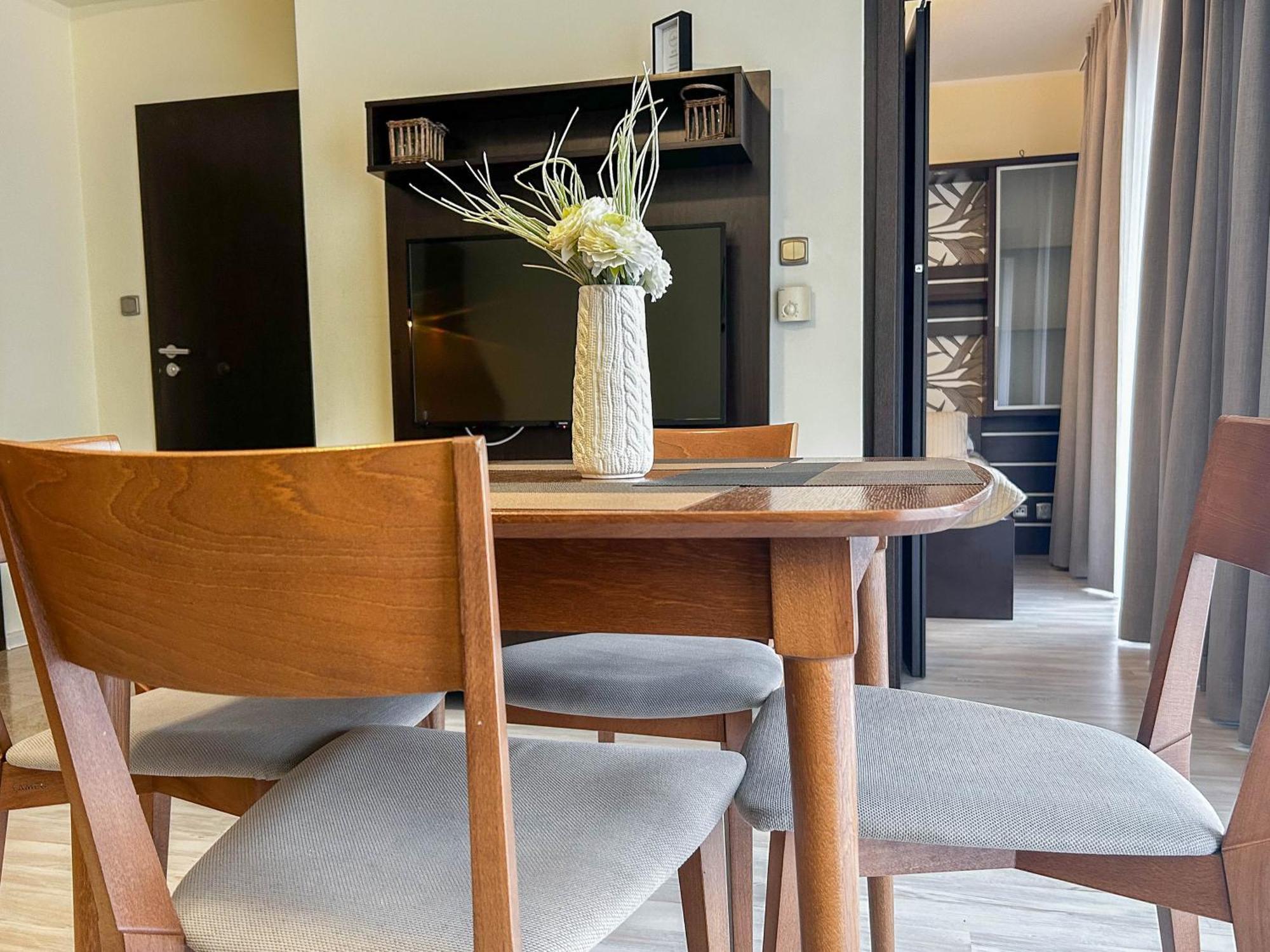 Świnoujście Apartamenty Na Wyspie - Stella Baltic - Parking מראה חיצוני תמונה