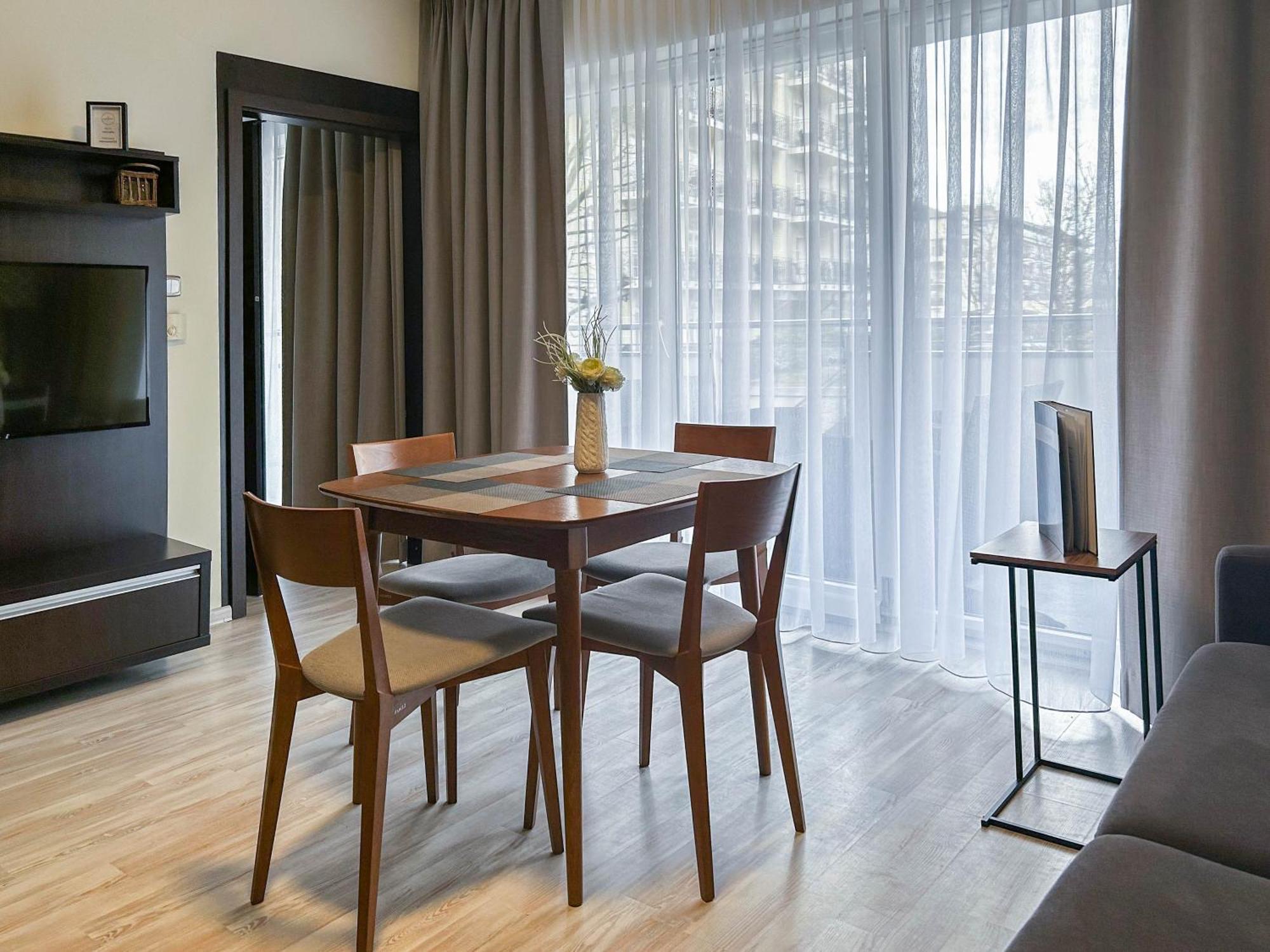 Świnoujście Apartamenty Na Wyspie - Stella Baltic - Parking מראה חיצוני תמונה