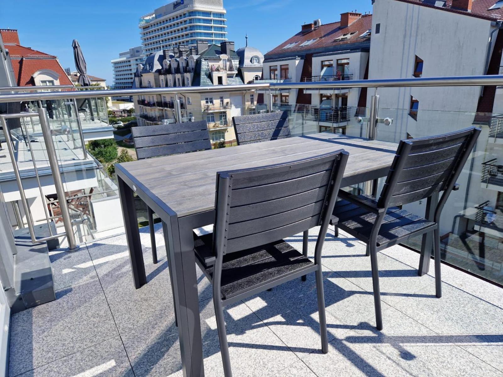 Świnoujście Apartamenty Na Wyspie - Stella Baltic - Parking מראה חיצוני תמונה