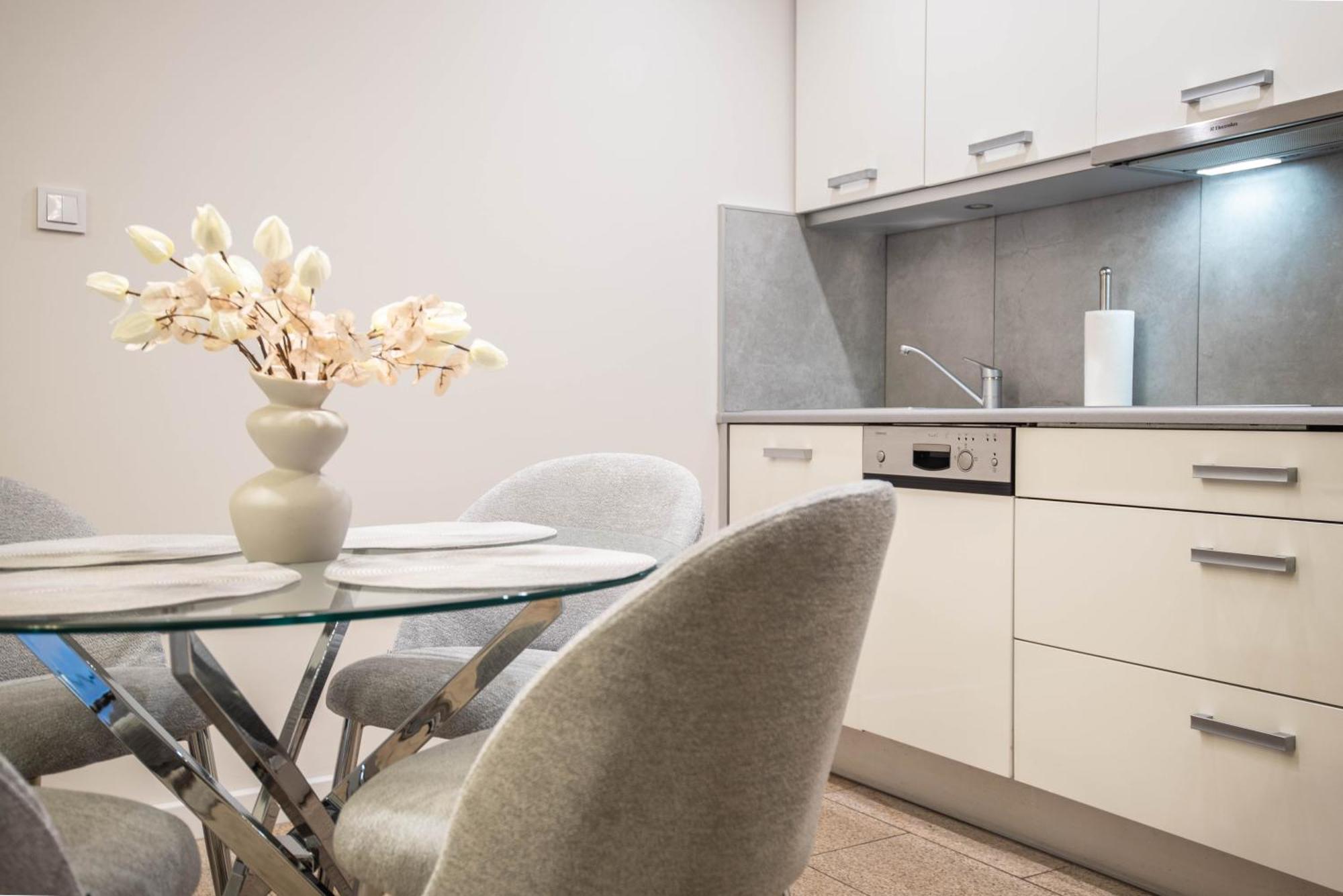 Świnoujście Apartamenty Na Wyspie - Stella Baltic - Parking מראה חיצוני תמונה